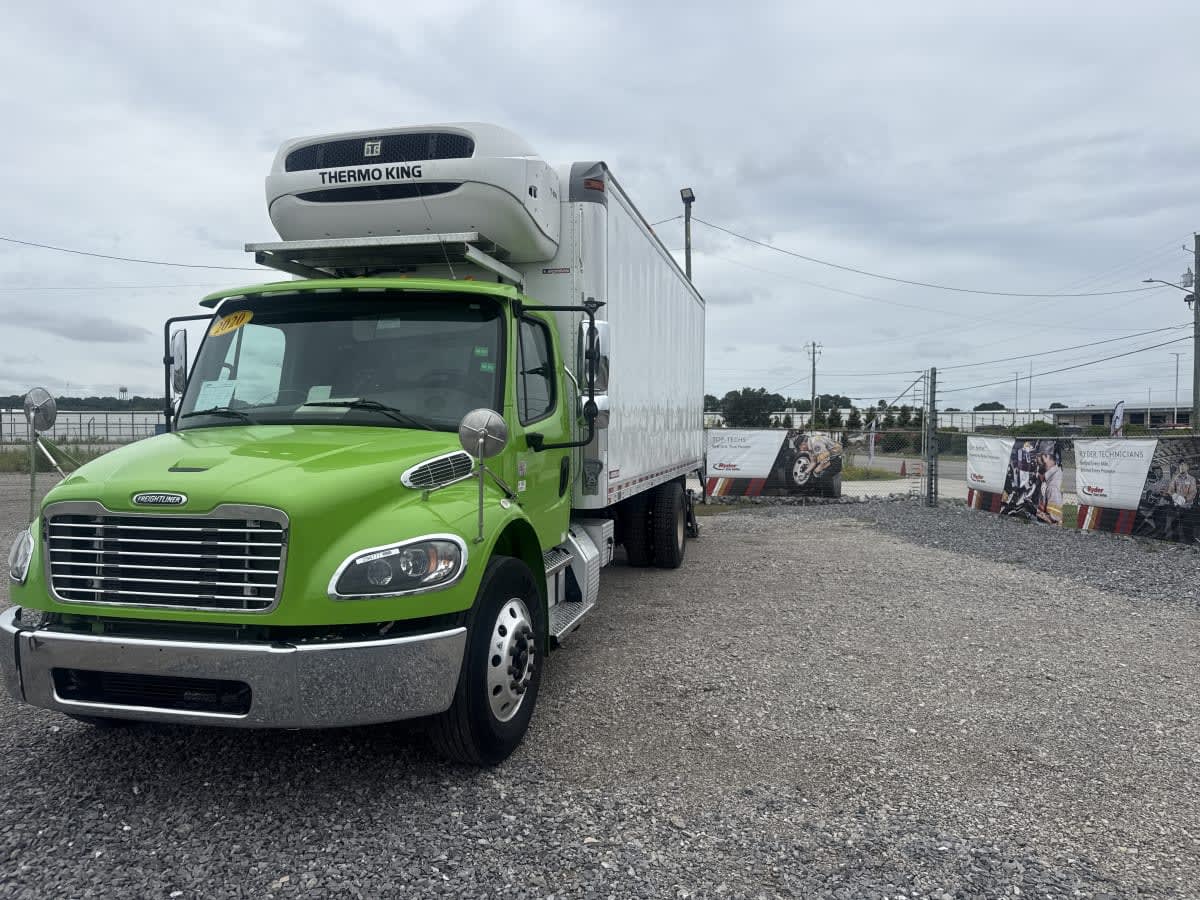 2020 Freightliner M2 106