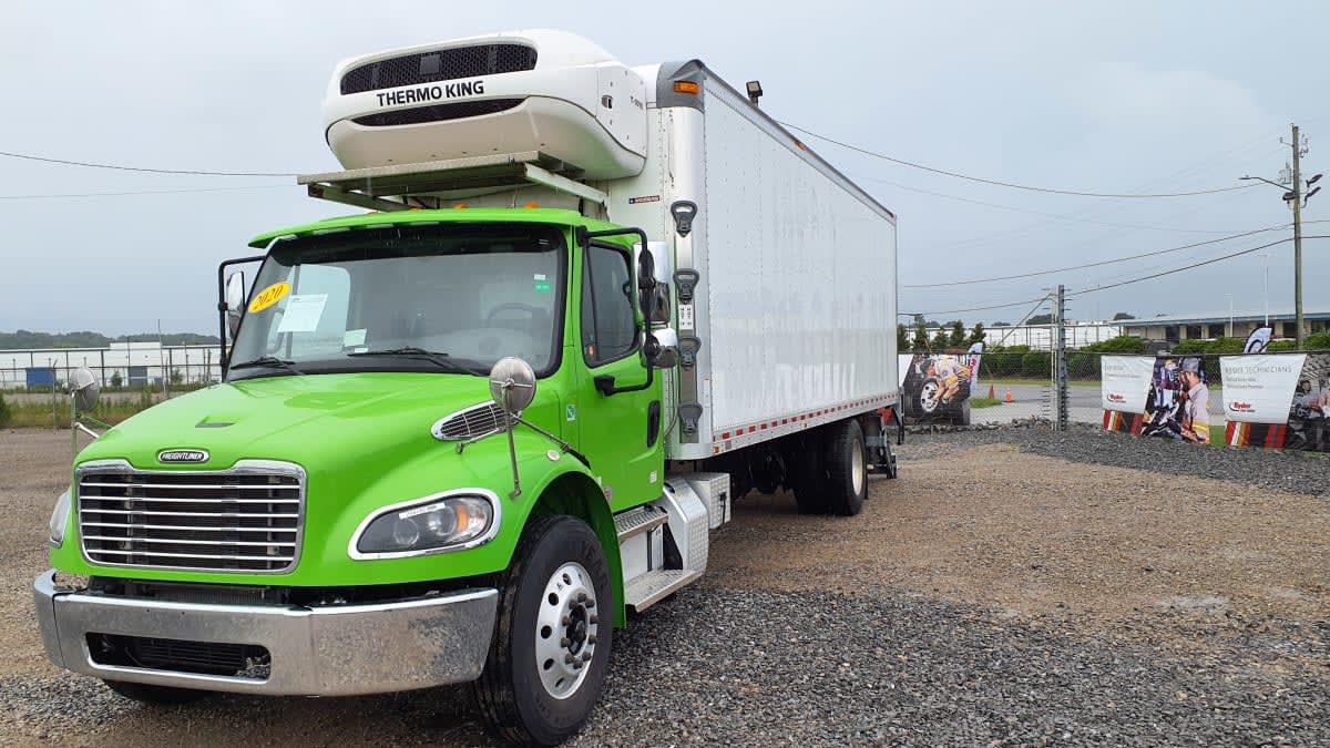 2020 Freightliner M2 106