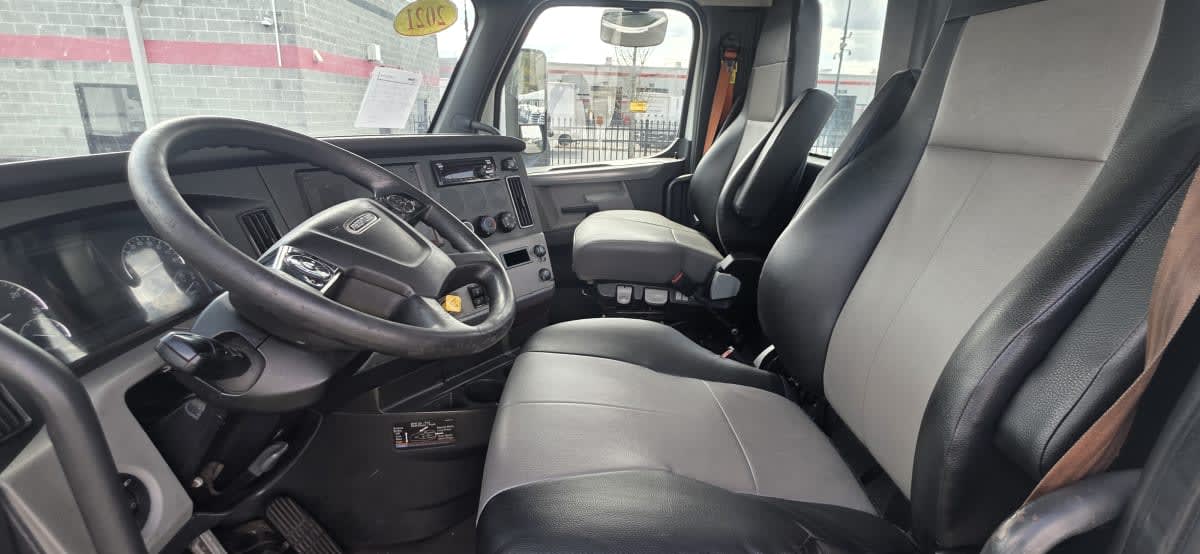 2021 Freightliner Cascadia in Atlanta, GA — photo 7