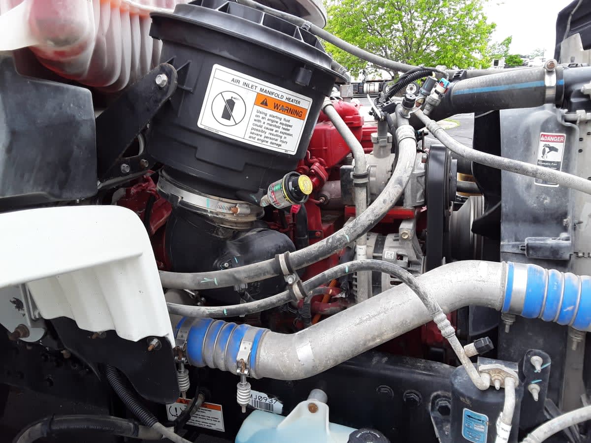 2021 Freightliner M2 106 in Altoona, IA — photo 12