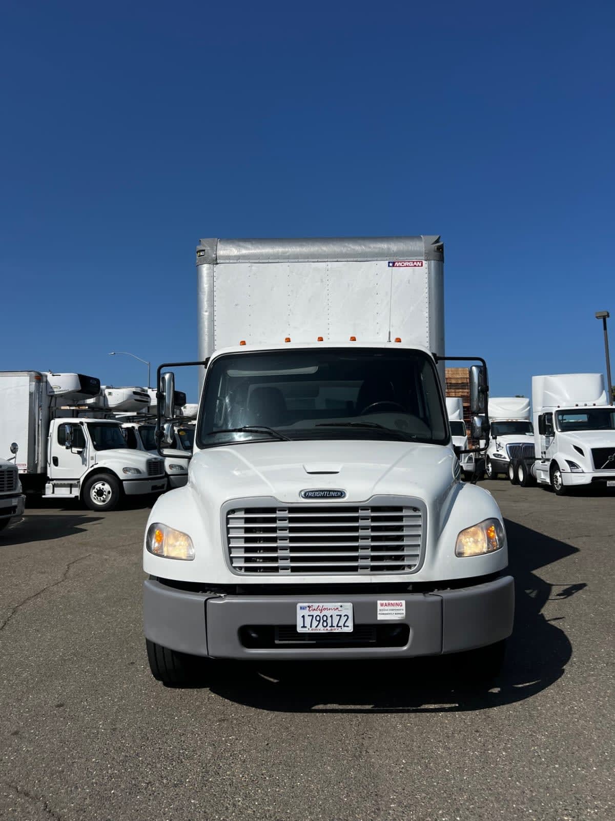 2021 Freightliner M2 106 in Fontana, CA — photo 2