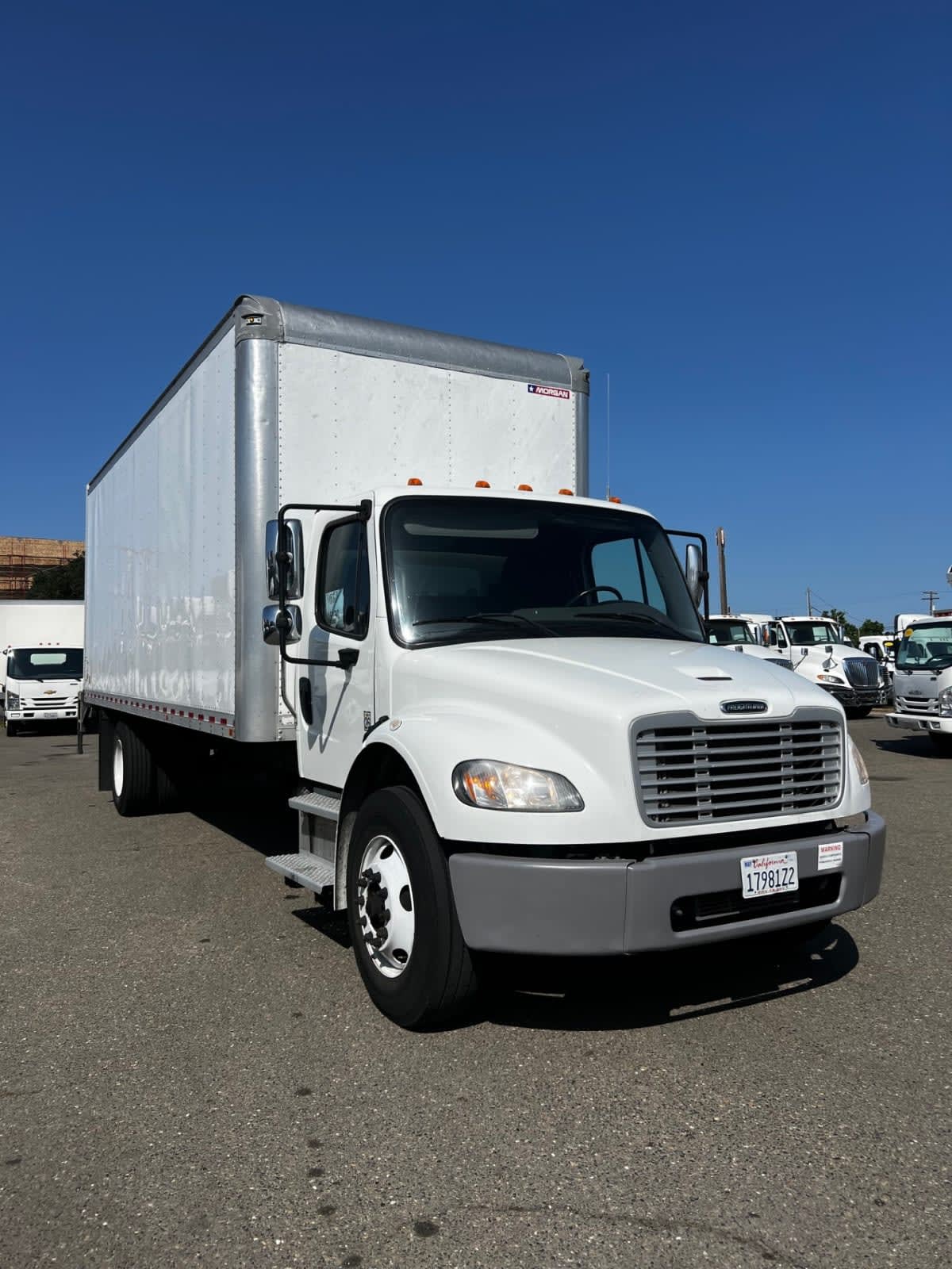 2021 Freightliner M2 106 in Fontana, CA — photo 3