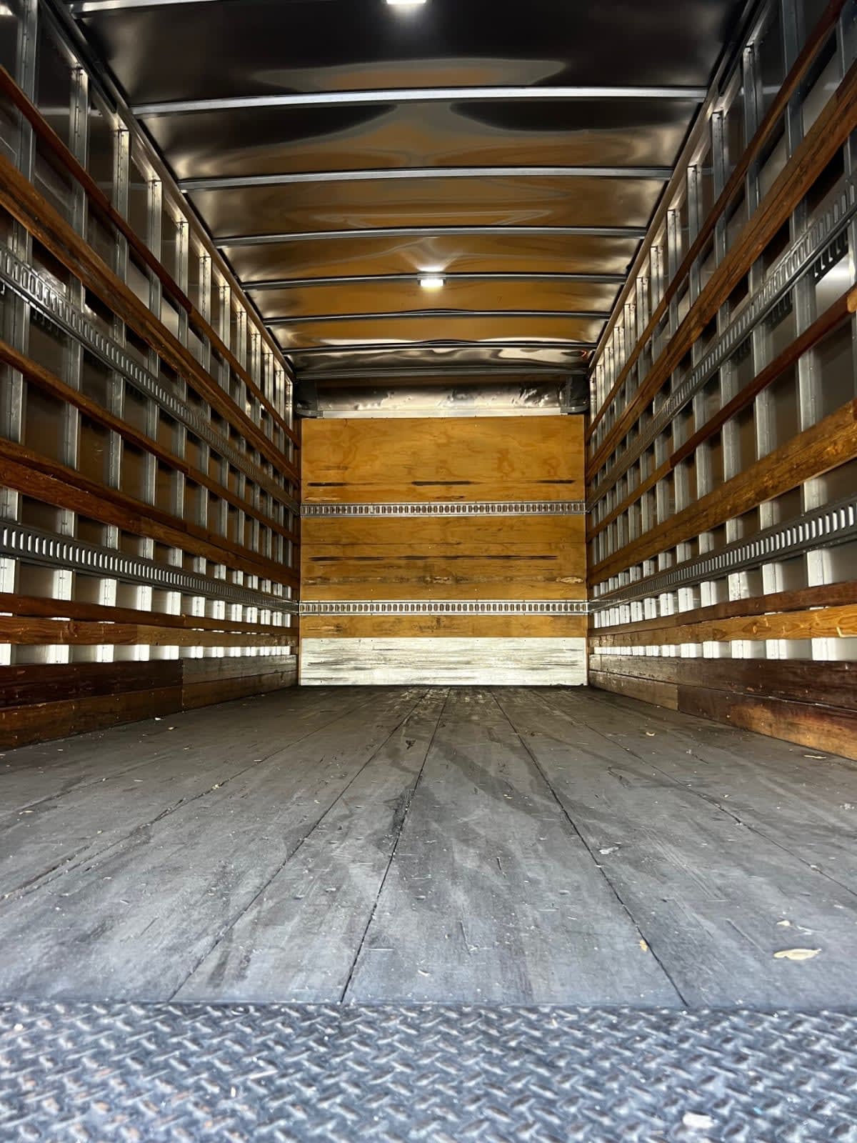 2021 Freightliner M2 106 in Fontana, CA — photo 8