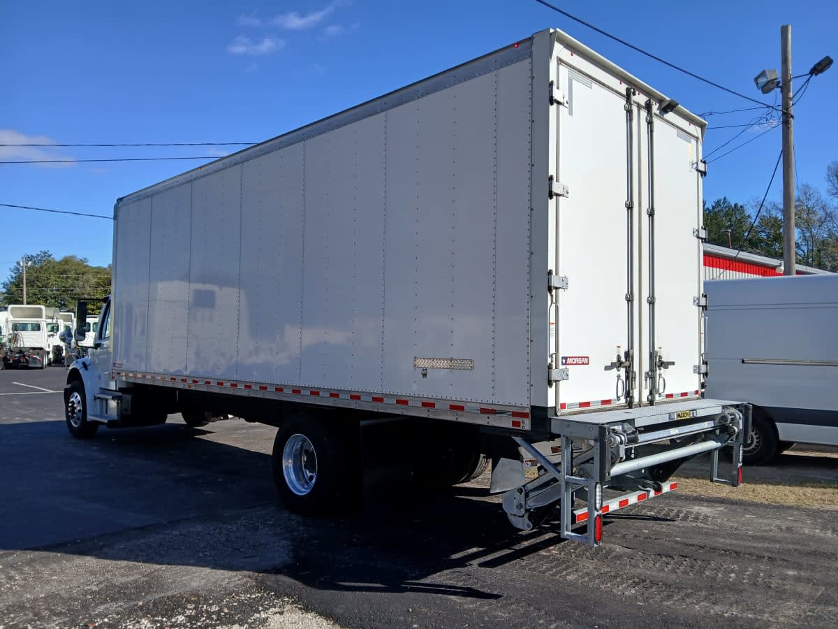 2021 Freightliner M2 106 in Jacksonville, FL — photo 6