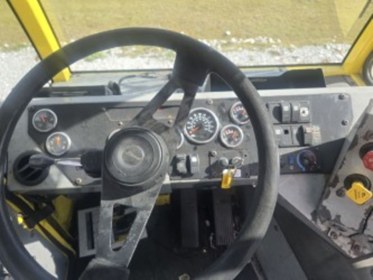 2021 Autocar in Birmingham, AL — photo 9
