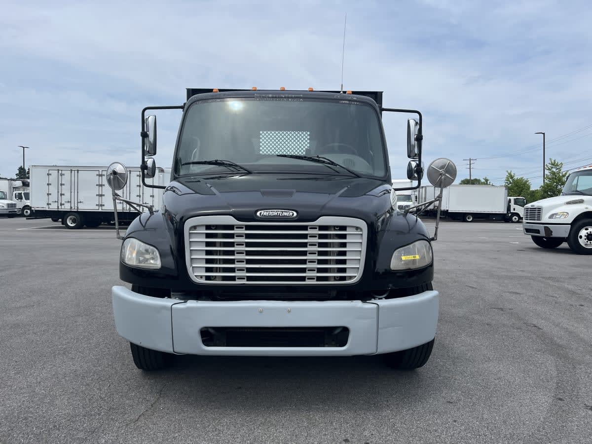 2015 Freightliner M2 106 in Beltsville, MD — photo 2