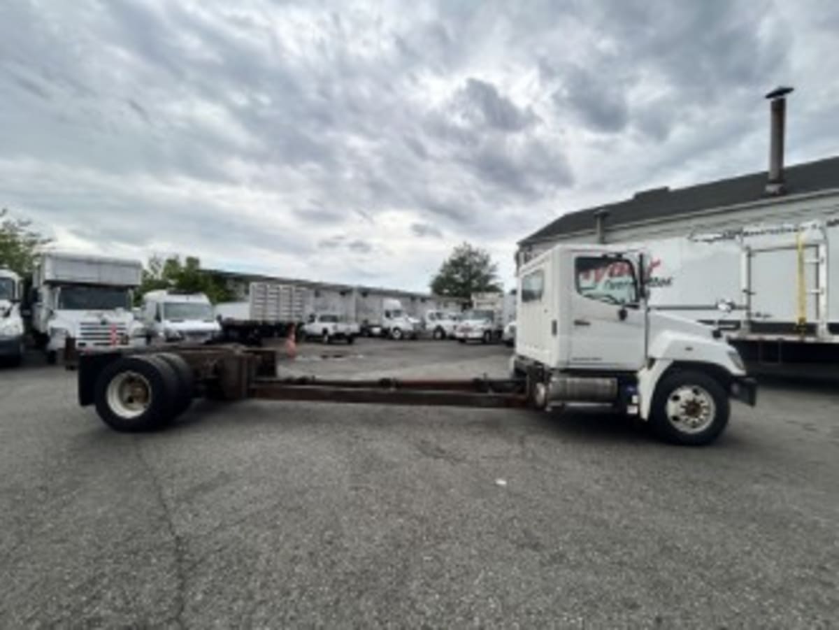 2015 Hino 338 in Kearny, NJ — photo 7