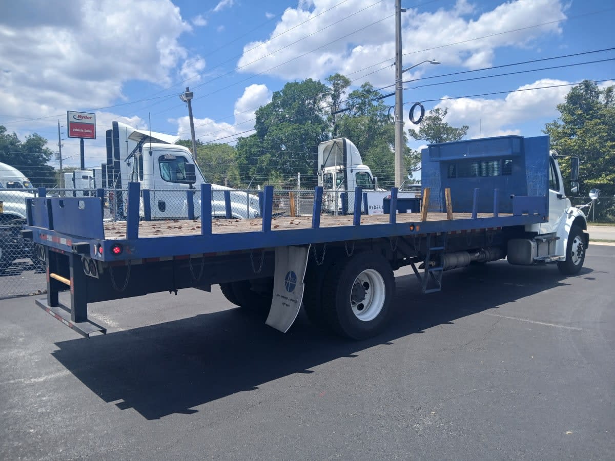 2015 Freightliner M2 106 in Jacksonville, FL — photo 4