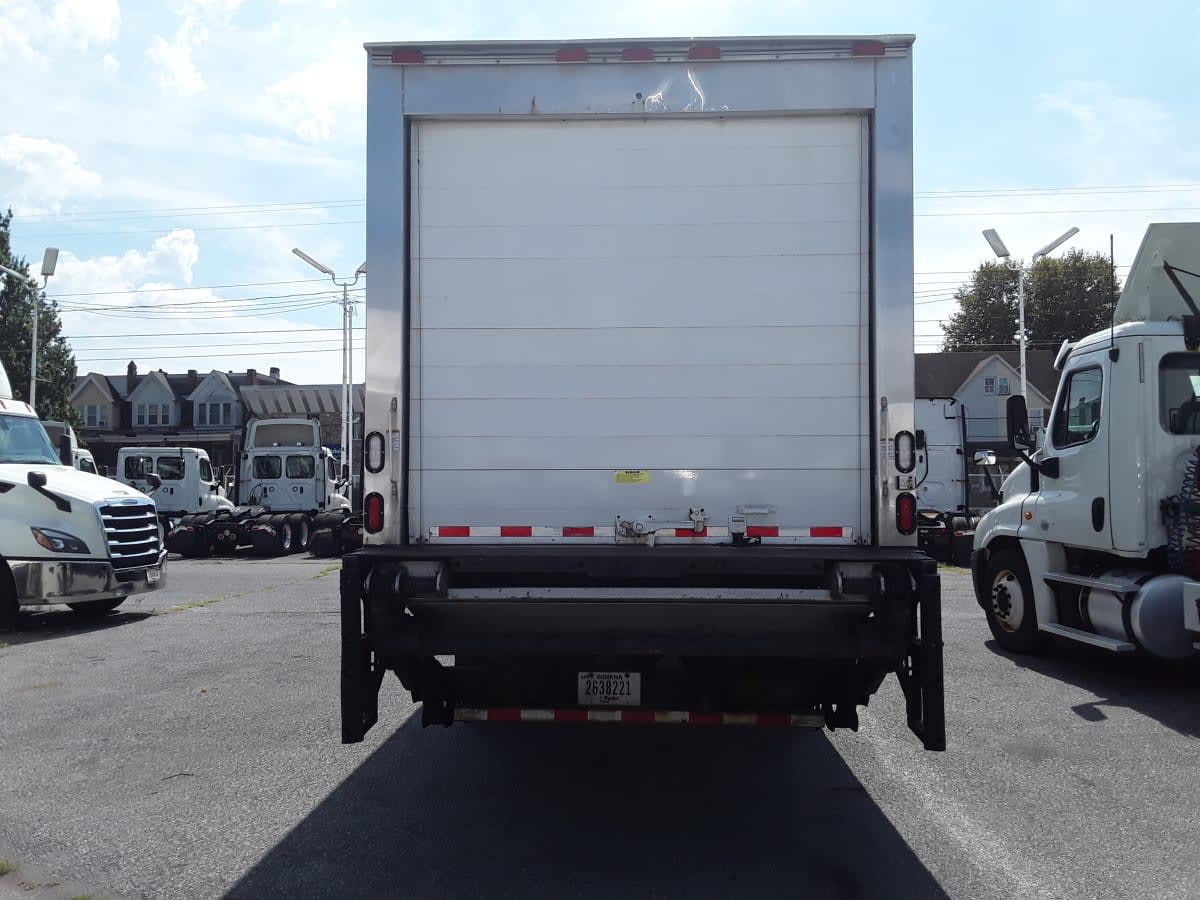 2016 Freightliner M2 106 in Allentown, PA — photo 5