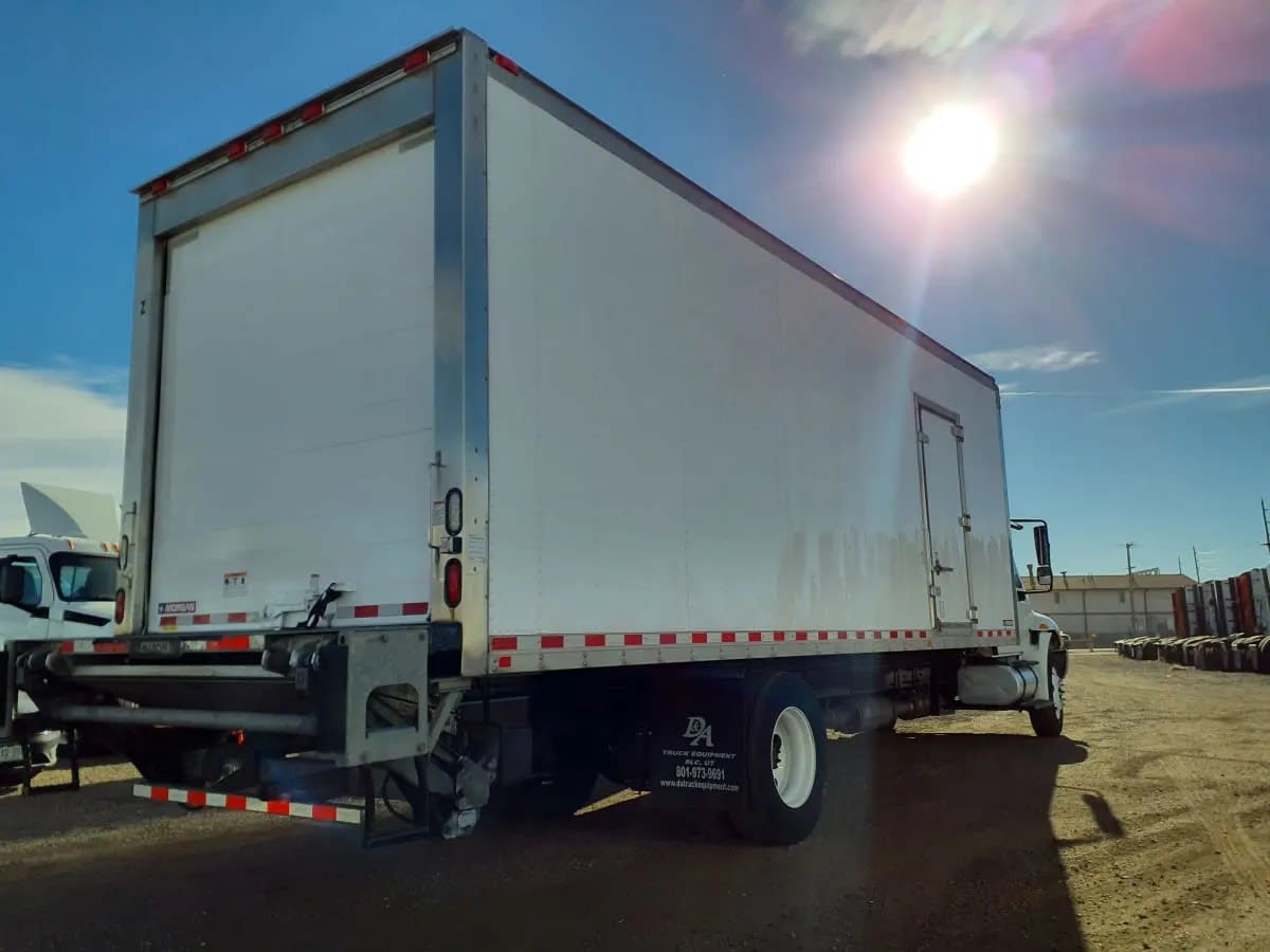 2016 International 4300 in Commerce City, CO — photo 4