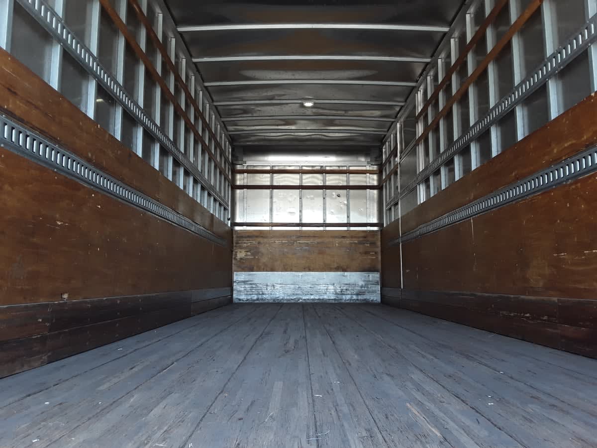 2016 Freightliner M2 106 in Montebello, CA — photo 8