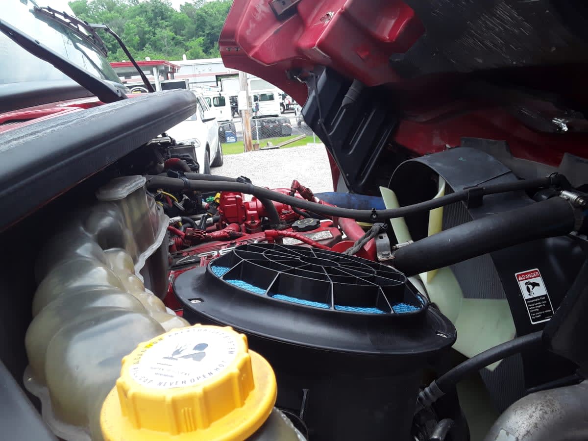 2023 Freightliner M2 106 in Pittsburgh, PA — photo 12