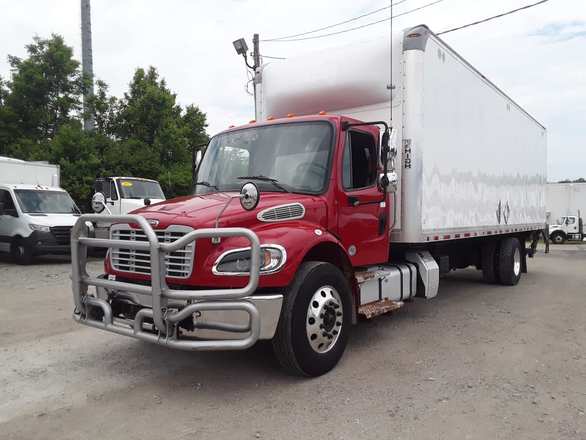 2023 Freightliner M2 106