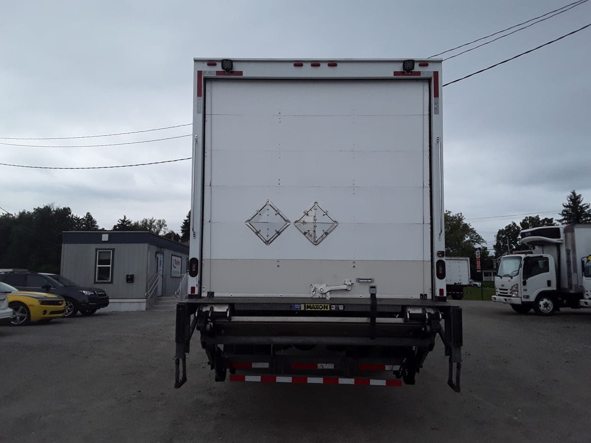 2023 Freightliner M2 106 in Pittsburgh, PA — photo 5