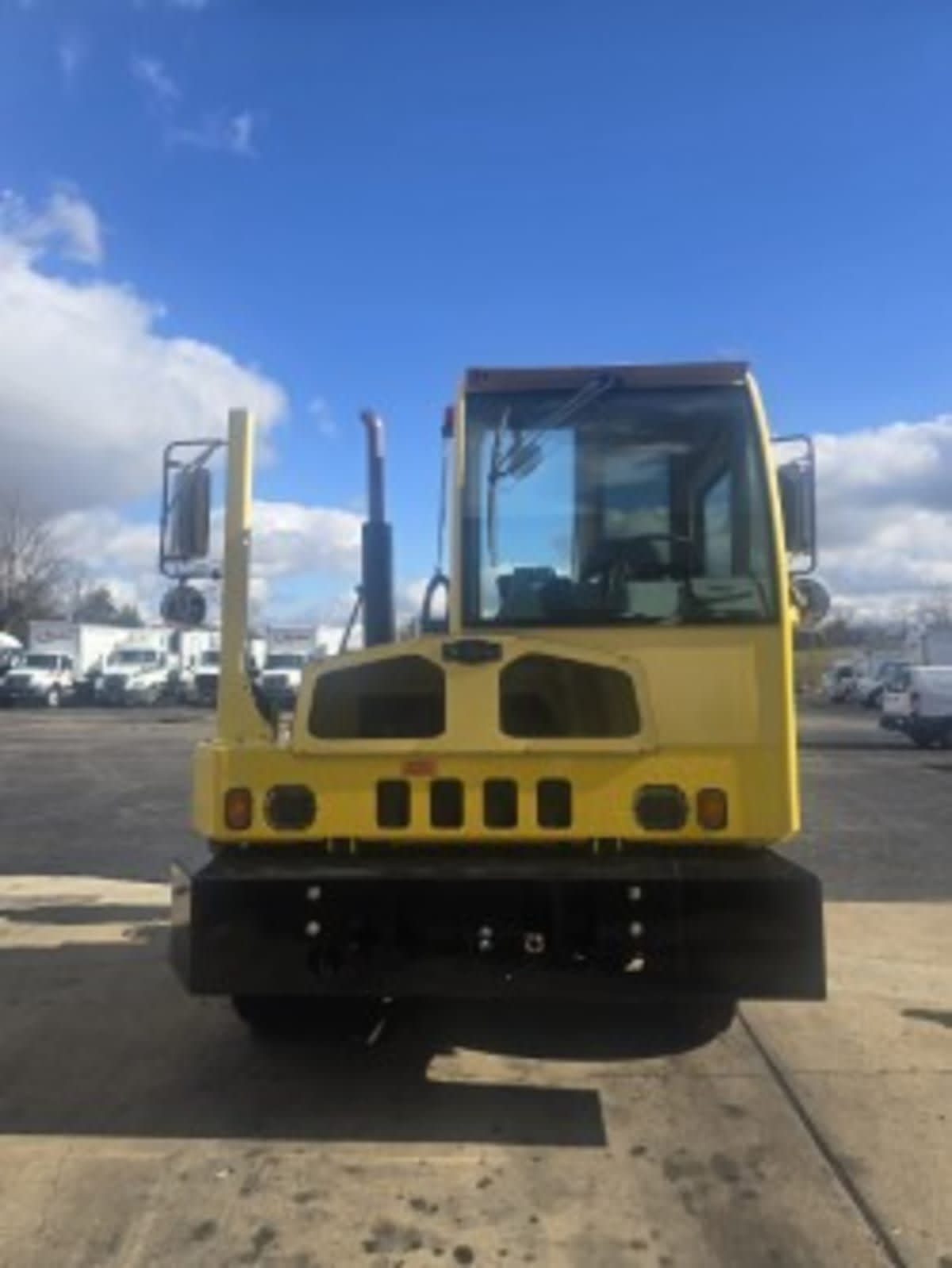 2021 Autocar in Birmingham, AL — photo 2