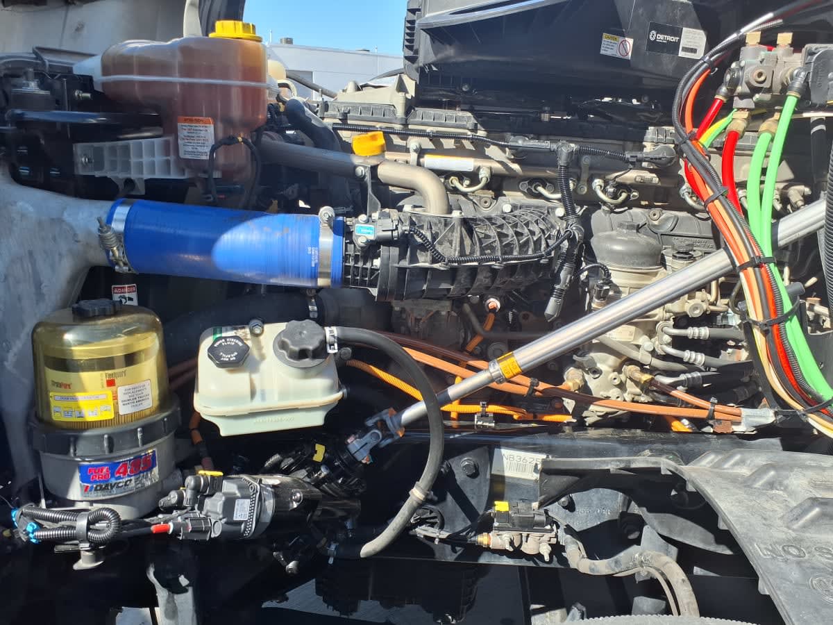 2022 Freightliner Cascadia in Fort Worth, TX — photo 8