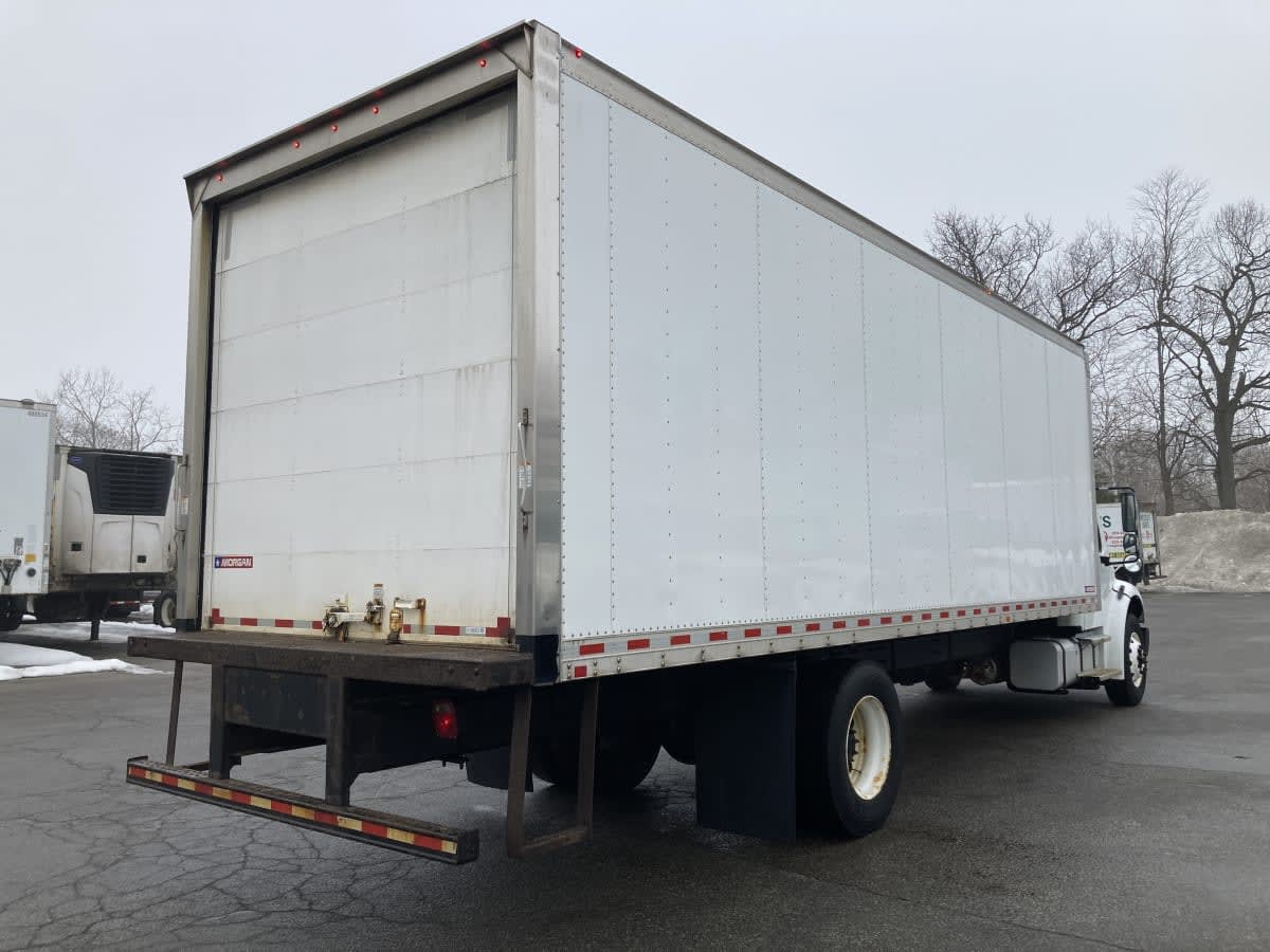 2022 Freightliner M2 106 in Springfield, MA — photo 4