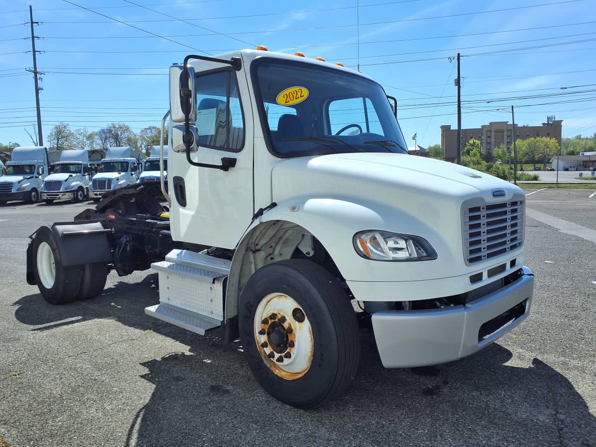 2022 Freightliner M2 106 in Knoxville, TN — photo 3