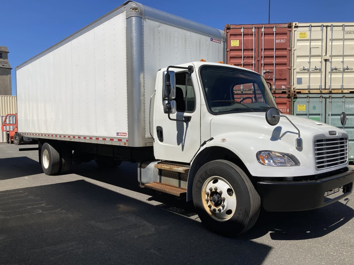 2022 Freightliner M2 106 in Springfield, MA — photo 3