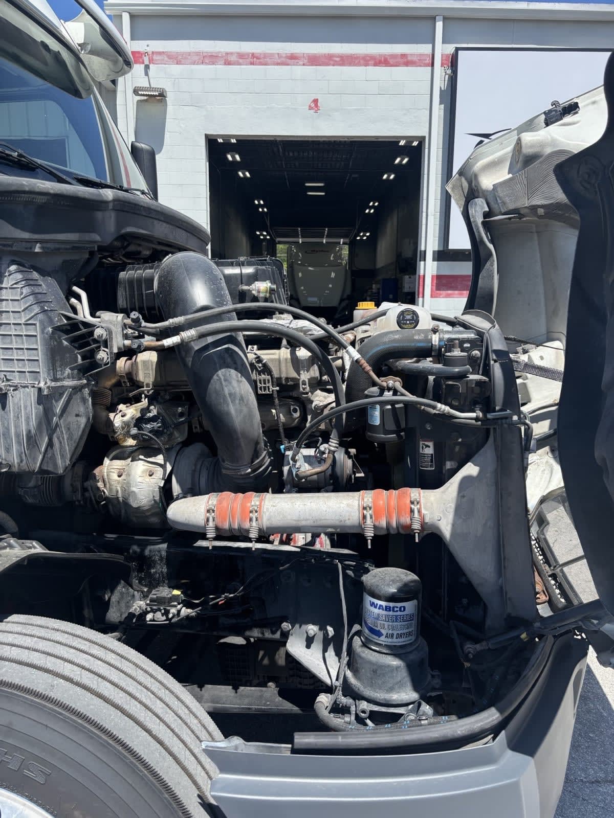 2022 Freightliner Cascadia in Atlanta, GA — photo 11