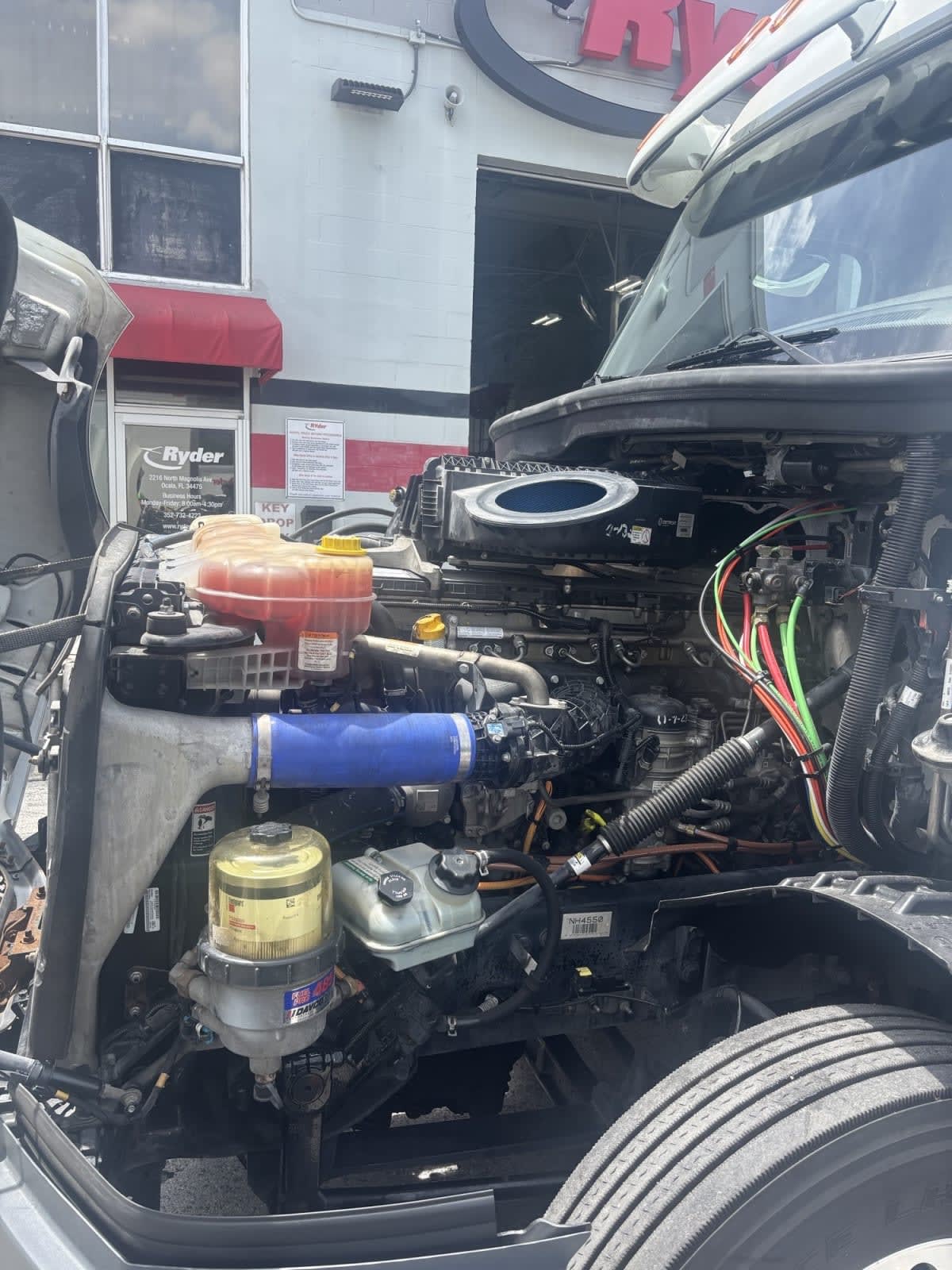 2022 Freightliner Cascadia in Atlanta, GA — photo 9