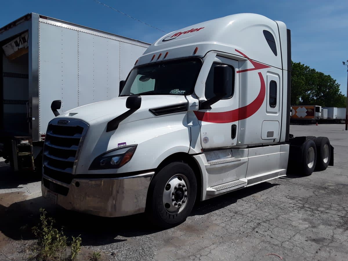 2022 Freightliner Cascadia