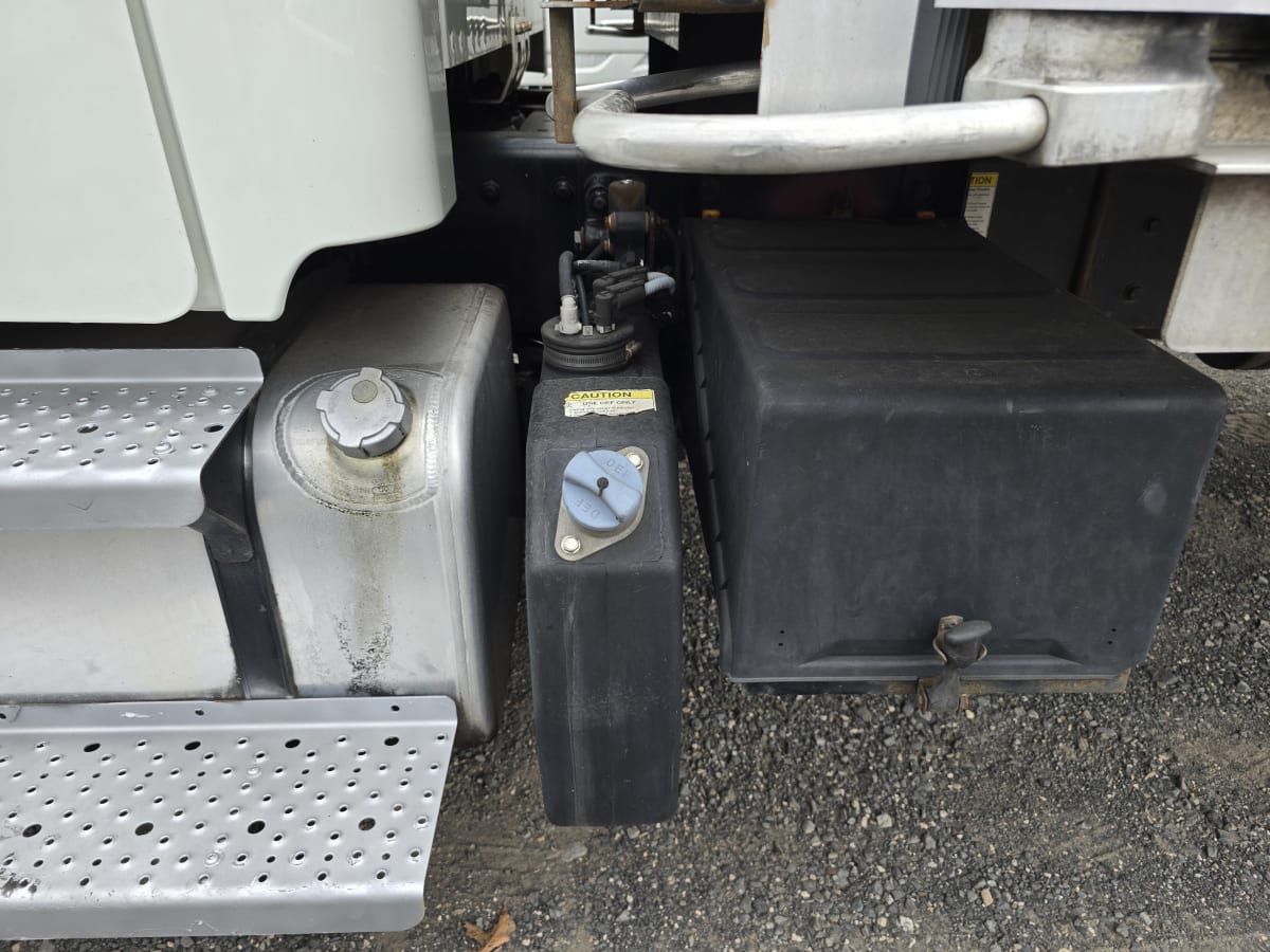 2014 Freightliner M2 106 in Bensalem, PA — photo 12