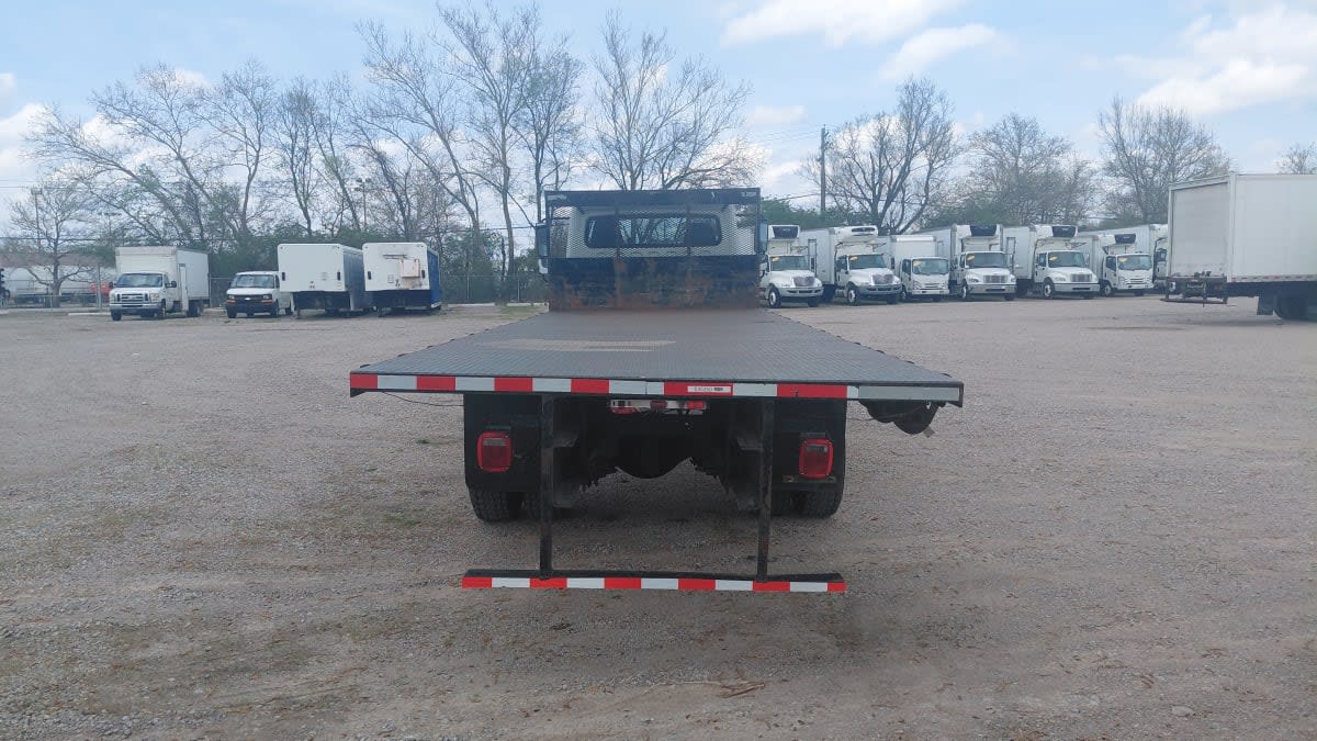 2014 Freightliner M2 106 in West Chester, OH — photo 5