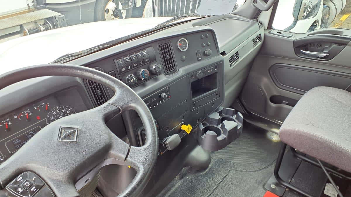2022 International MV in Bolingbrook, IL — photo 7