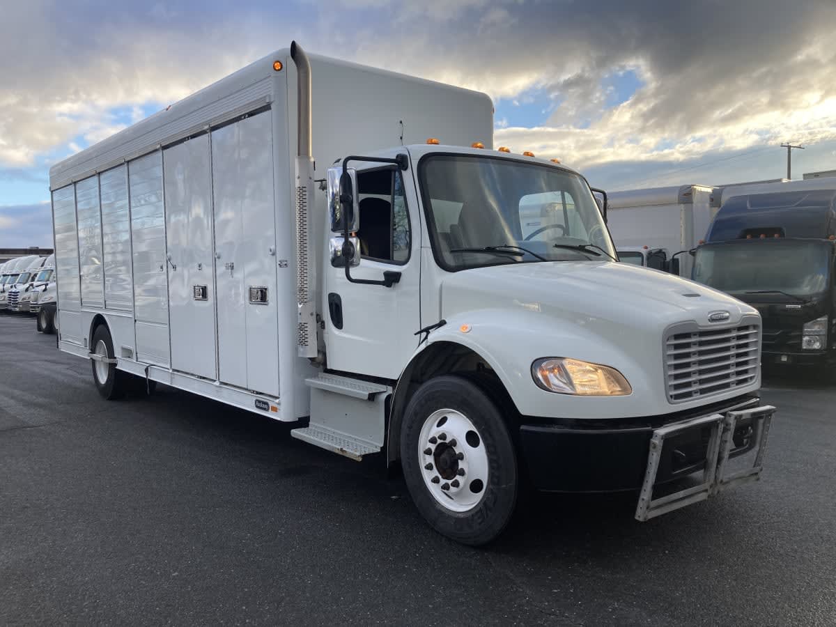 2014 Freightliner M2 106 in Springfield, MA — photo 3