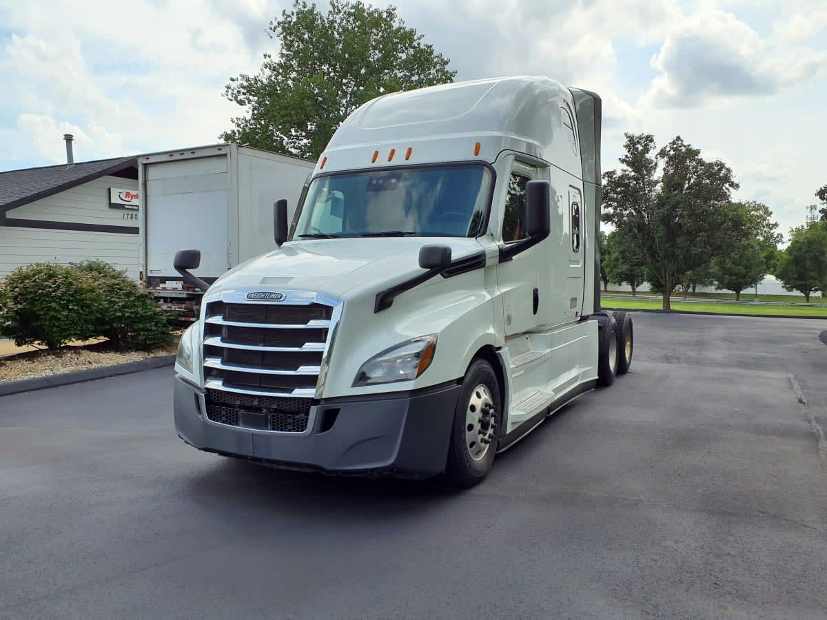 2022 Freightliner Cascadia