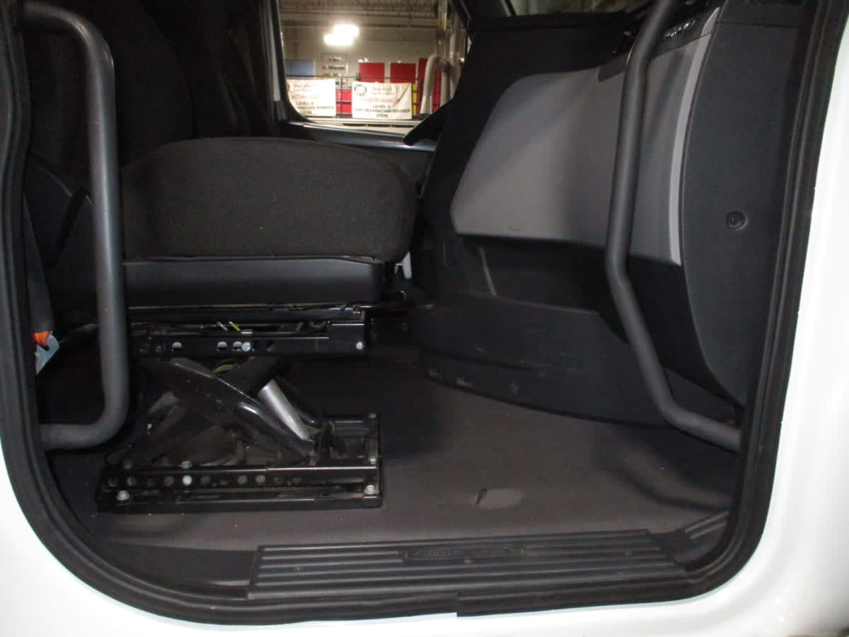 2021 Freightliner Cascadia in Commerce City, CO — photo 13