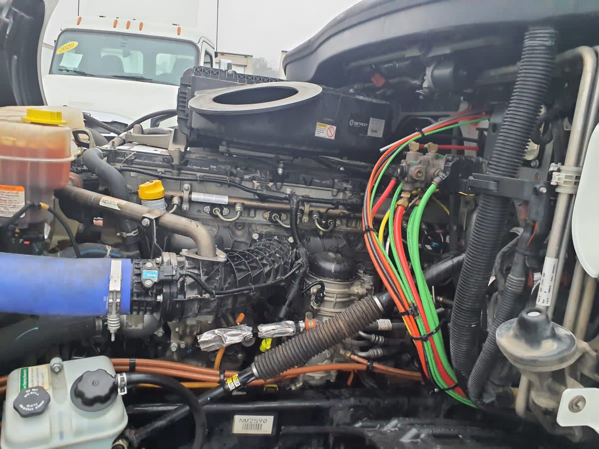 2022 Freightliner Cascadia in Atlanta, GA — photo 9