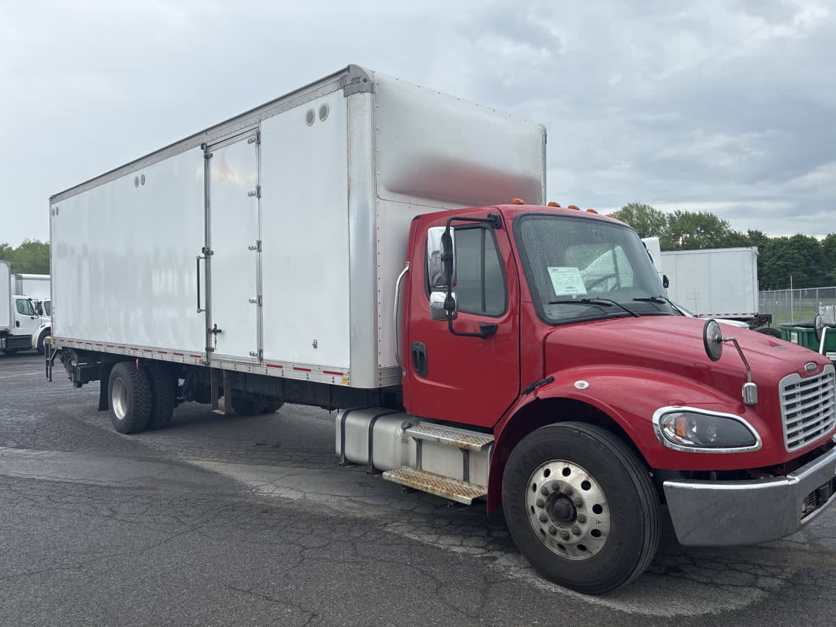 2022 Freightliner M2 106 in Syracuse, NY — photo 3