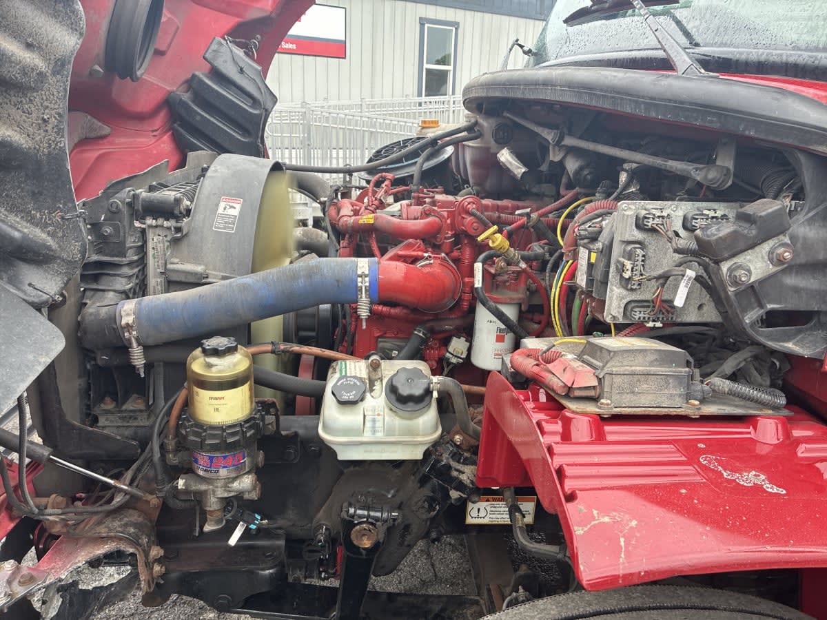 2022 Freightliner M2 106 in Syracuse, NY — photo 9