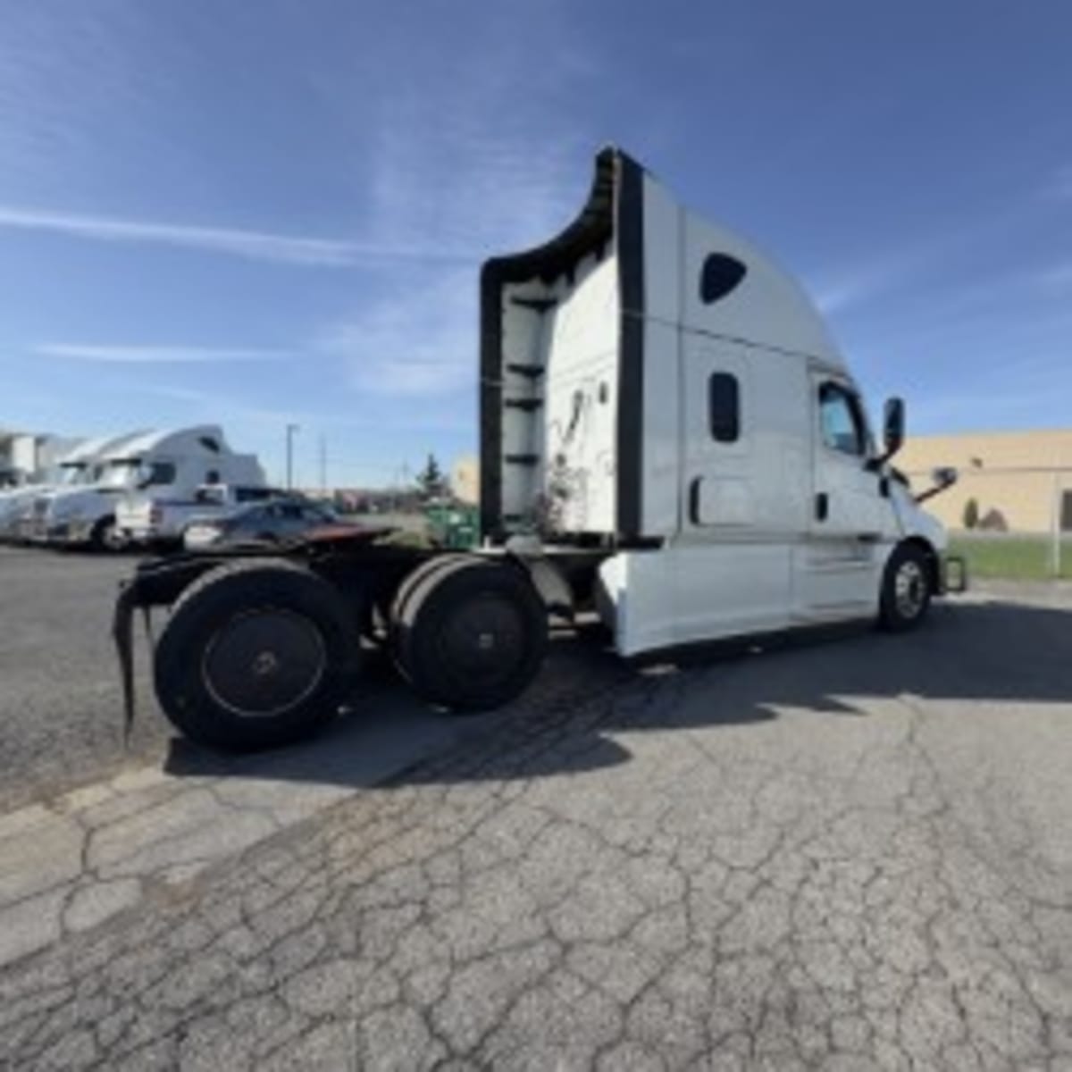 2022 Freightliner Cascadia in Syracuse, NY — photo 6