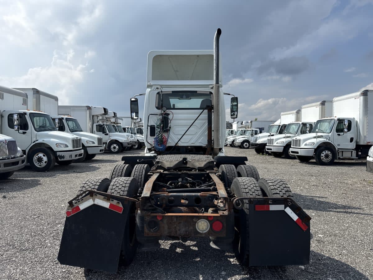 2015 International ProStar in Taylor, MI — photo 5