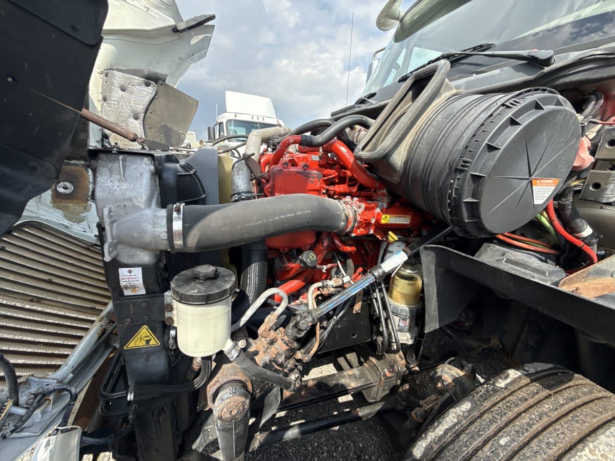 2015 International ProStar in Taylor, MI — photo 8