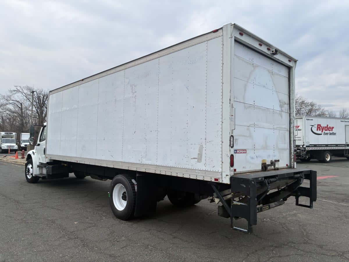2016 Freightliner M2 106 in Kearny, NJ — photo 6