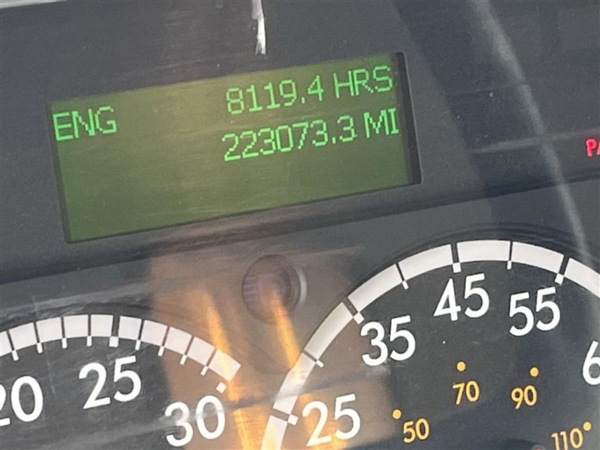 2016 Freightliner M2 106 in Beltsville, MD — photo 11