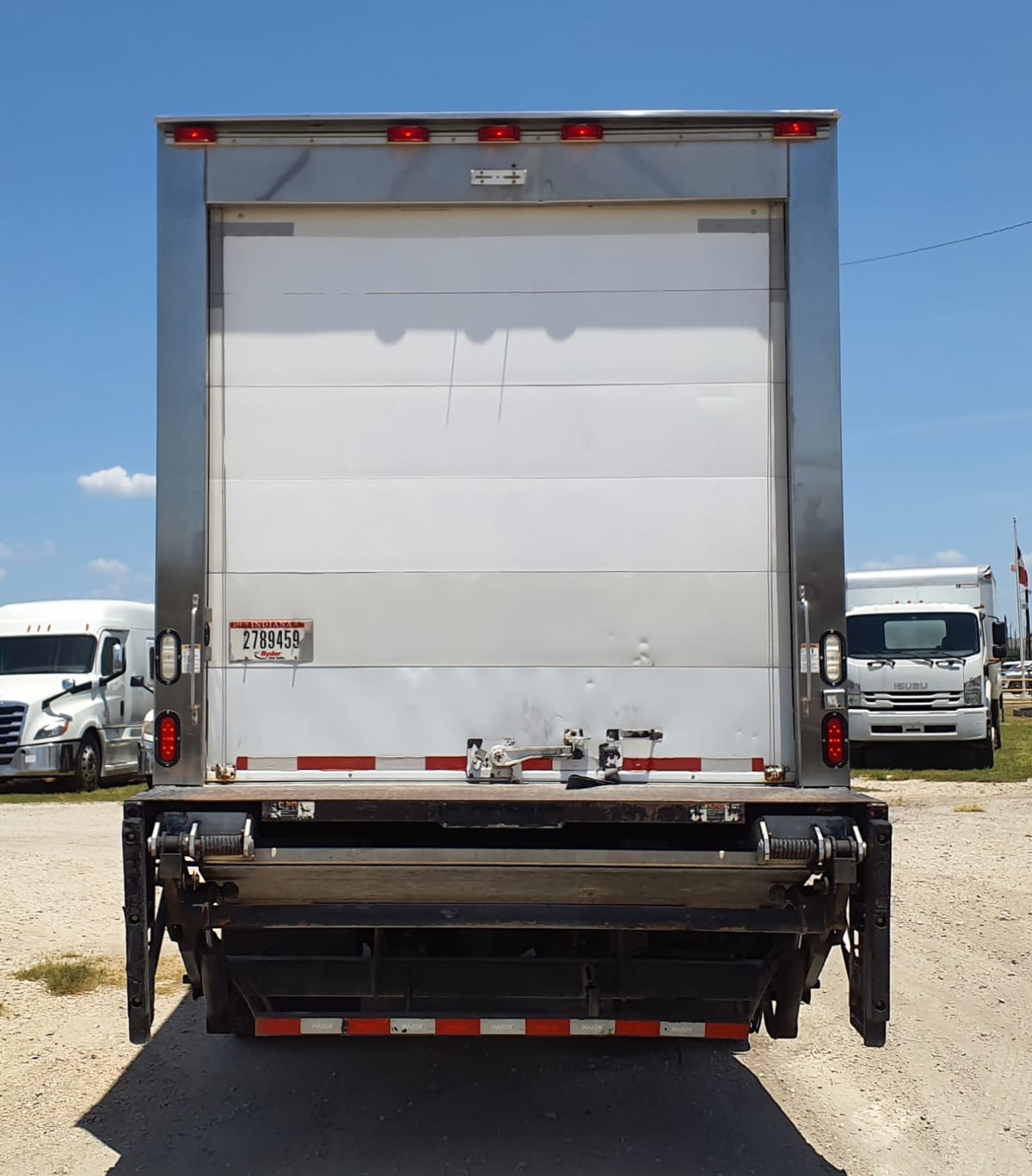 2016 Freightliner M2 106 in Converse, TX — photo 5