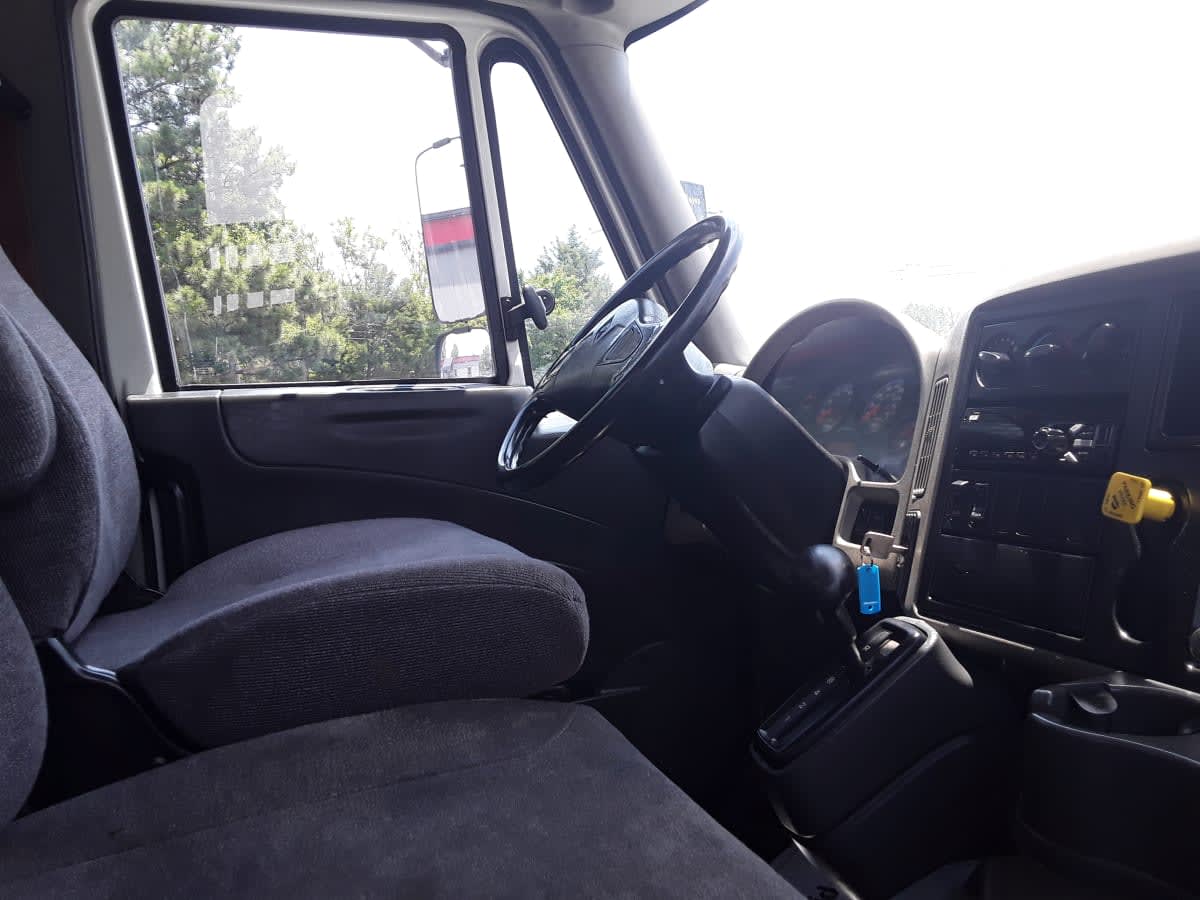 2016 International 4300 in Charlotte, NC — photo 6
