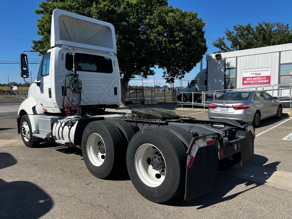 2016 International ProStar in West Sacramento, CA — photo 6
