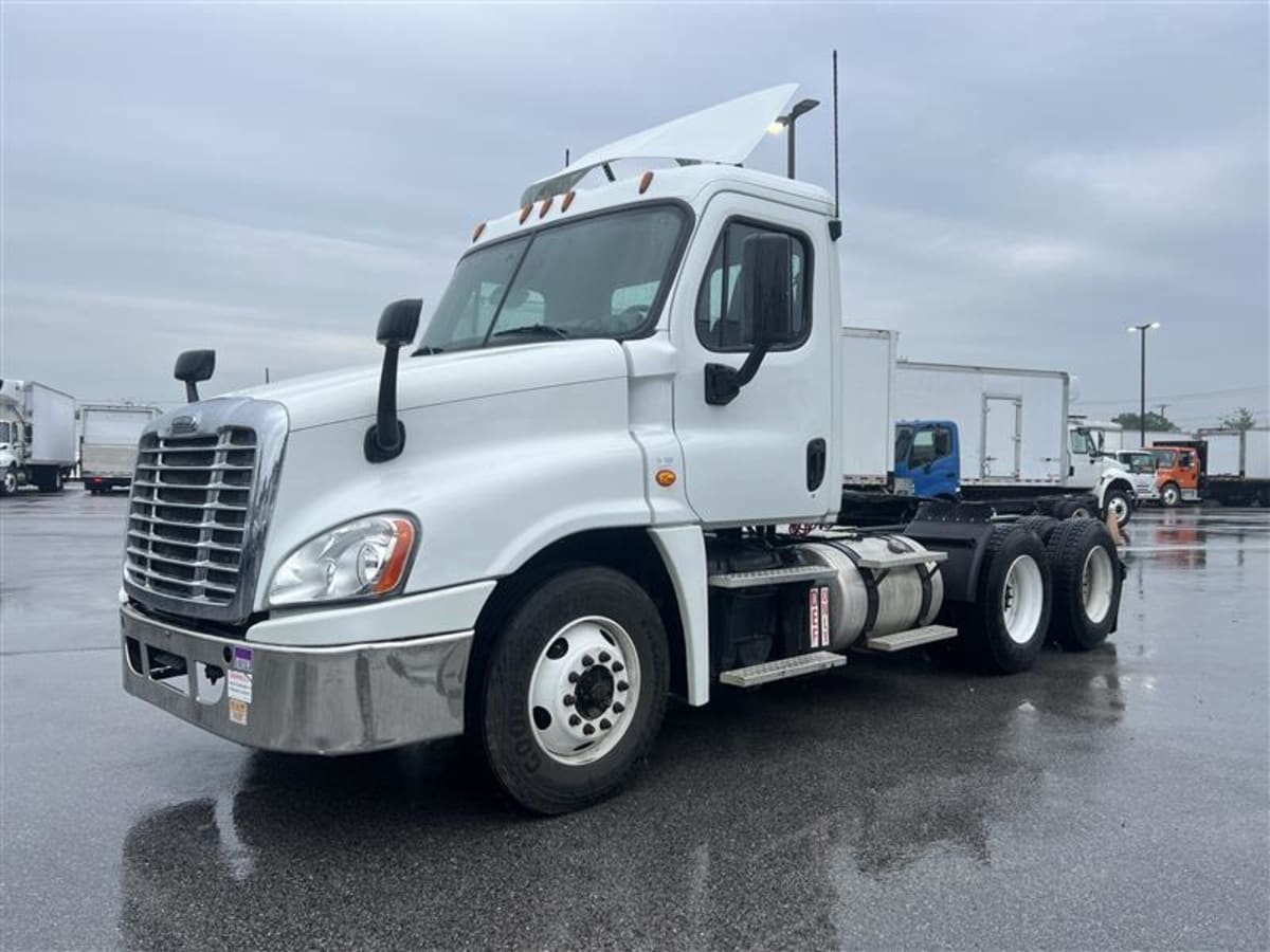 2016 Freightliner Cascadia