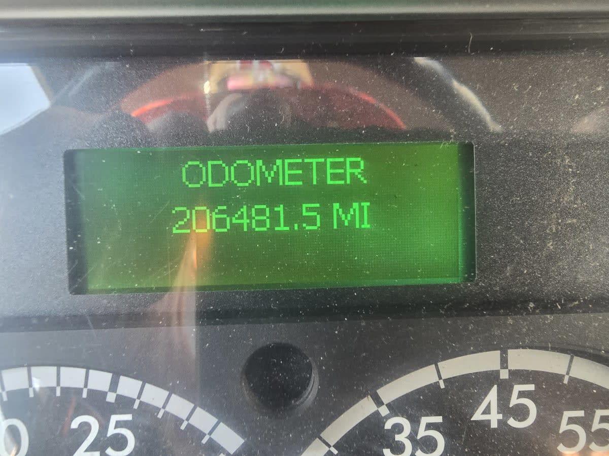 2016 Freightliner M2 106 in Tampa, FL — photo 11