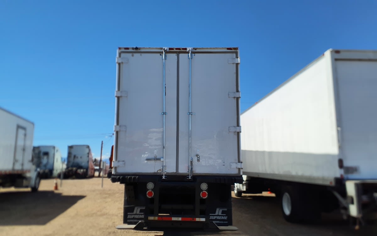 2016 Freightliner 108SD in Commerce City, CO — photo 5