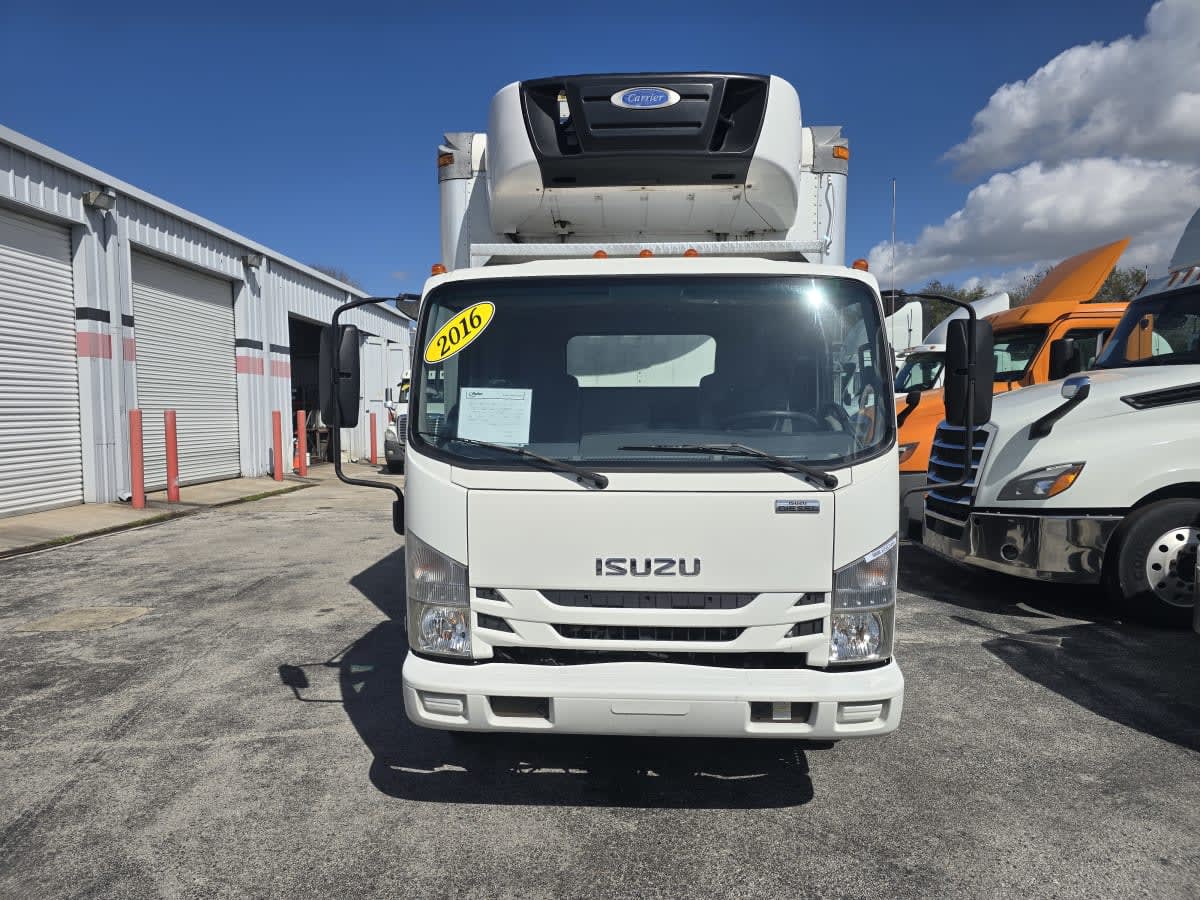 2016 Isuzu NQR in Tampa, FL — photo 2