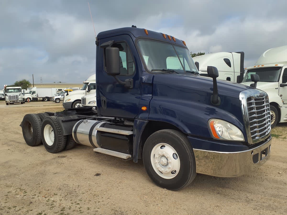2016 Freightliner Cascadia