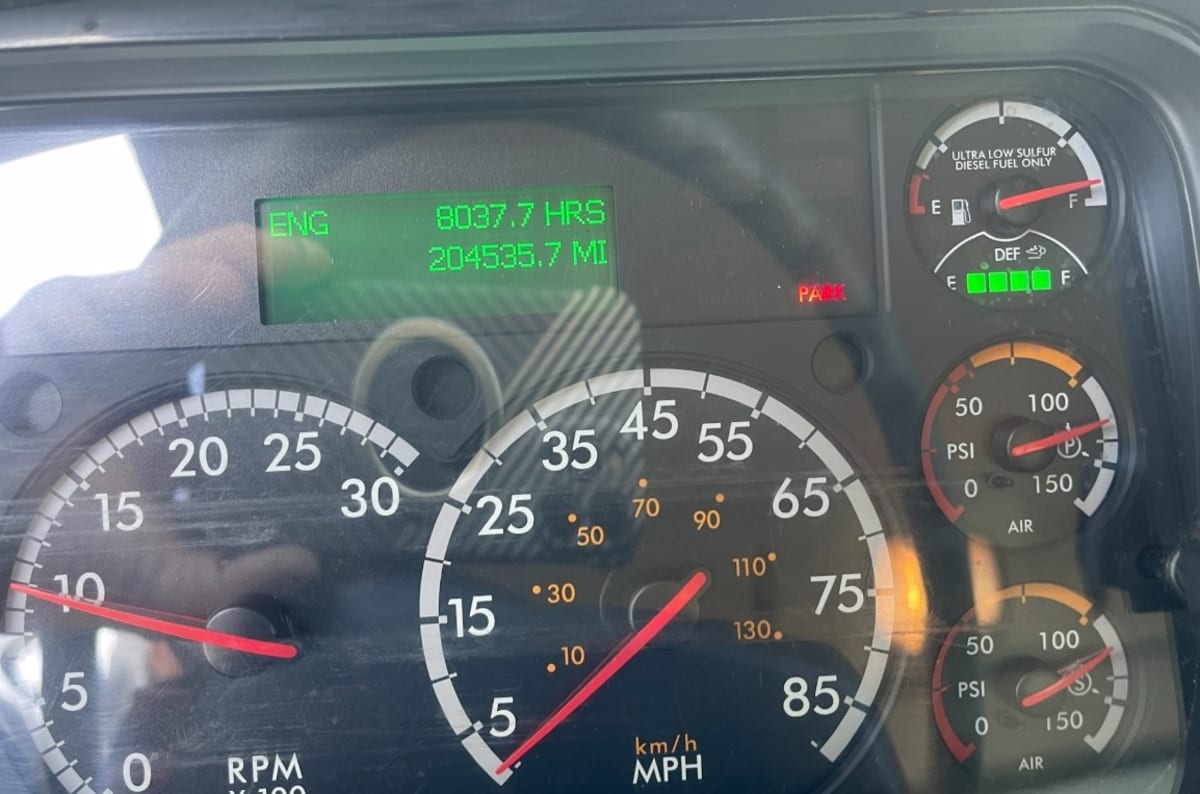 2016 Freightliner M2 106 in Hayward, CA — photo 11