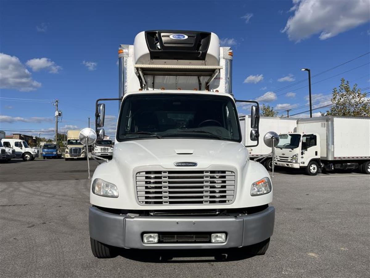 2016 Freightliner M2 106 in Beltsville, MD — photo 2
